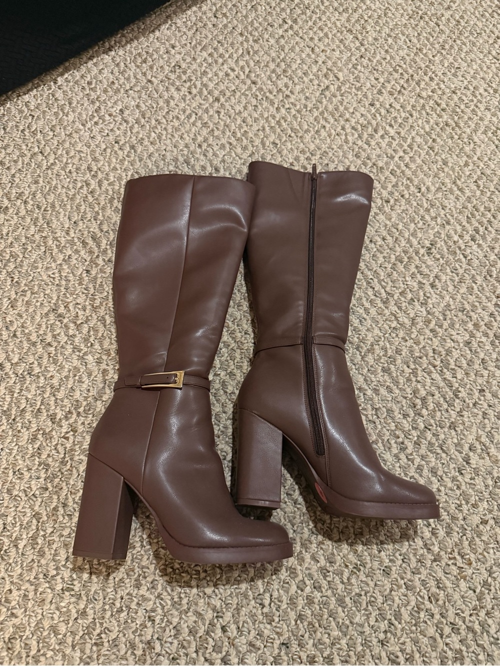 Classic Brown Mid-Calf Block Heel Boots with Buckle Accent